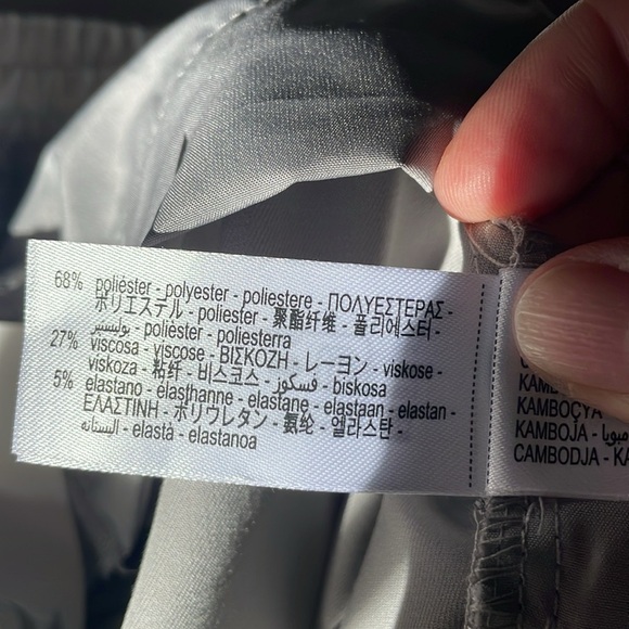 NWT. Zara Large Grey Wide Leg Pull On Pants. - Picture 4 of 9